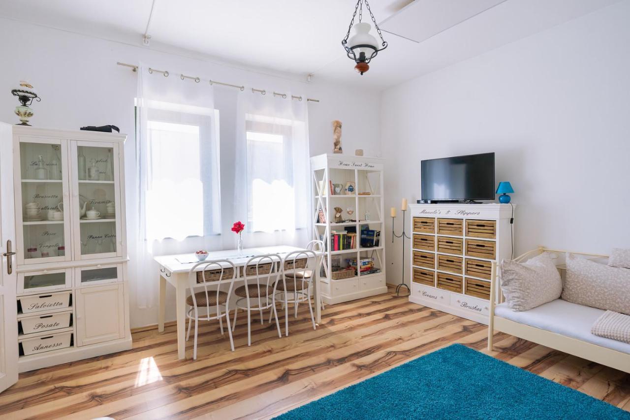Kőfejtő háza Villa Fertőrákos Kültér fotó