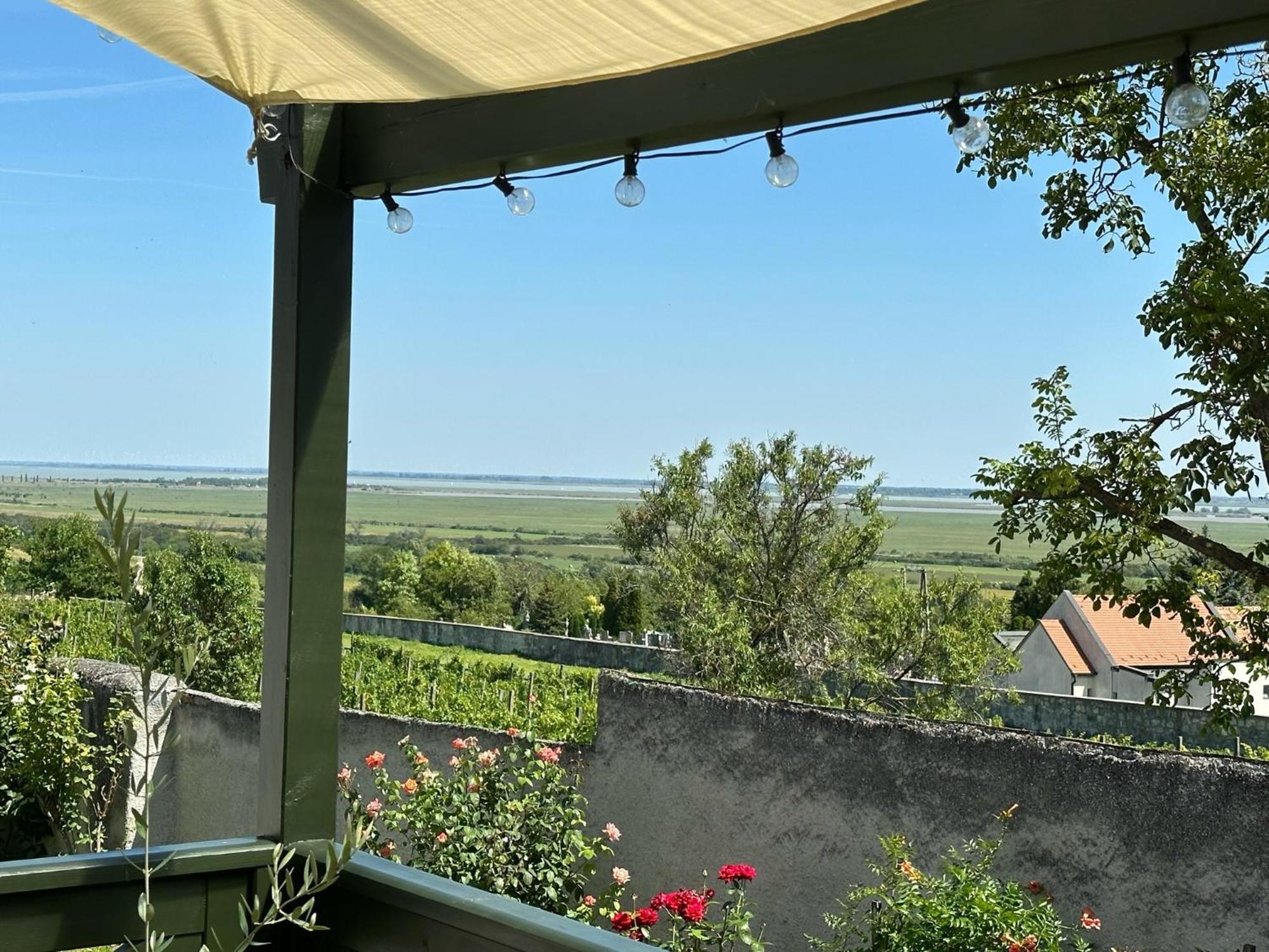 Kőfejtő háza Villa Fertőrákos Kültér fotó