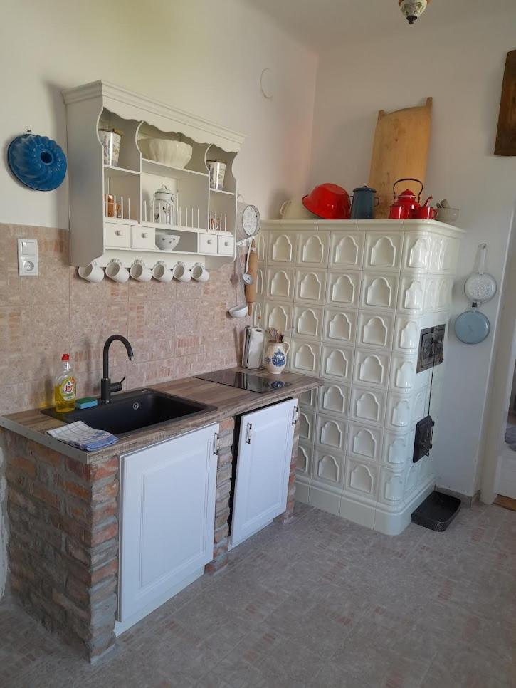 Kőfejtő háza Villa Fertőrákos Kültér fotó